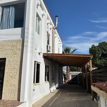 Villa Nikitas Konia Buitenkant foto